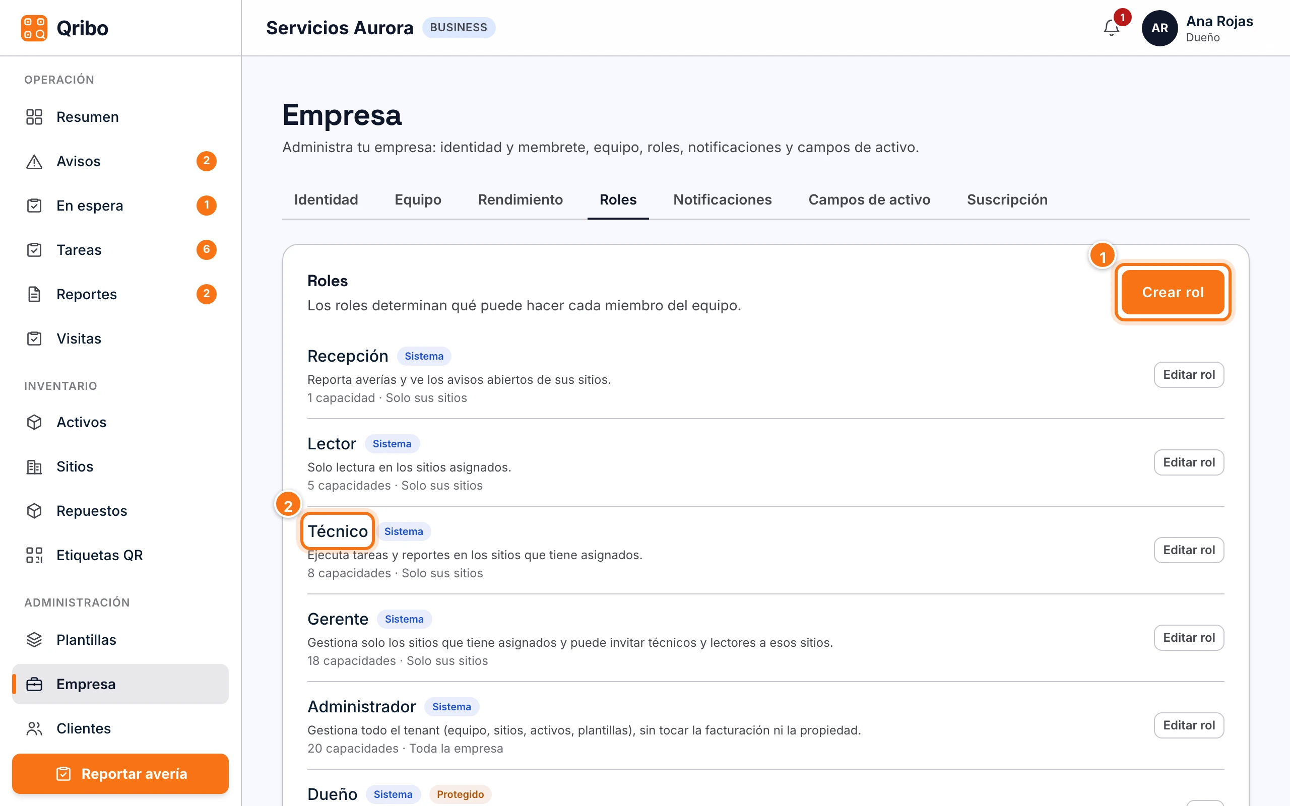 Pestaña Roles de la empresa con los roles del sistema.